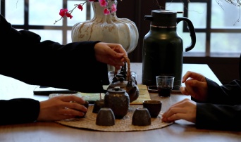 茶香岁月，品味人生悠然自得